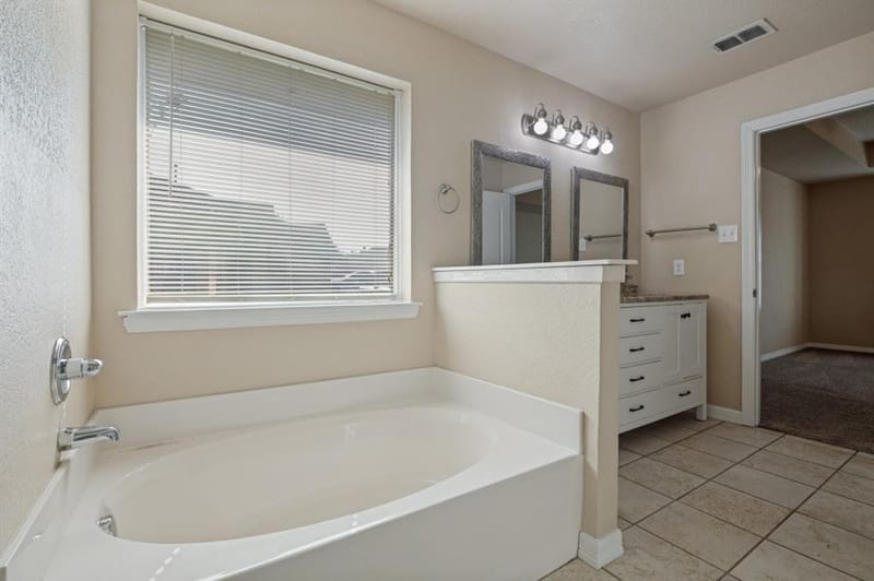 416 Fox Hollow, Venus TX 76084 - Photo 16