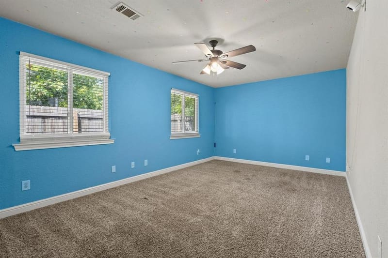 878 N Main Drive, Van Alstyne TX 75495 - Photo 12
