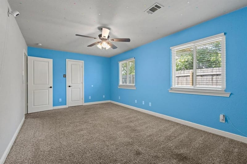 878 N Main Drive, Van Alstyne TX 75495 - Photo 11