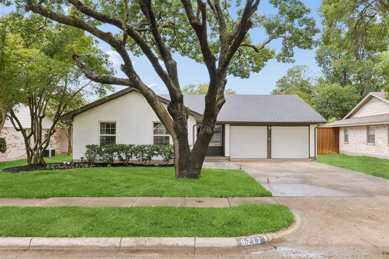 8711 Hackney Lane, Dallas TX 75238 - Photo 3