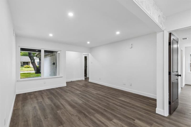 8711 Hackney Lane, Dallas TX 75238 - Photo 9