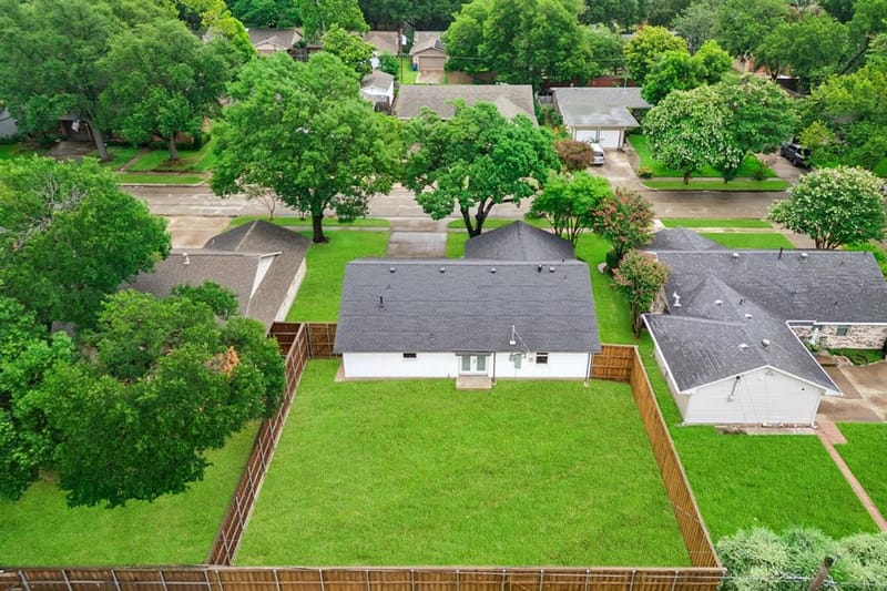 8711 Hackney Lane, Dallas TX 75238 - Photo 38