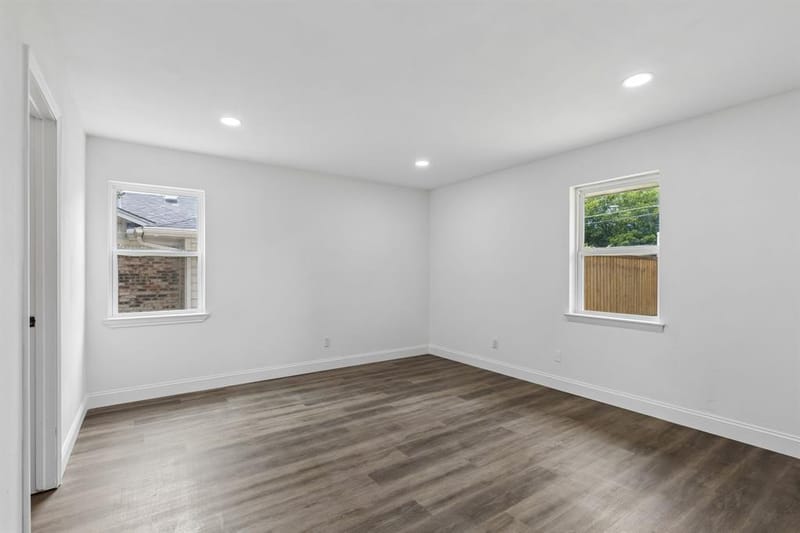 8711 Hackney Lane, Dallas TX 75238 - Photo 18
