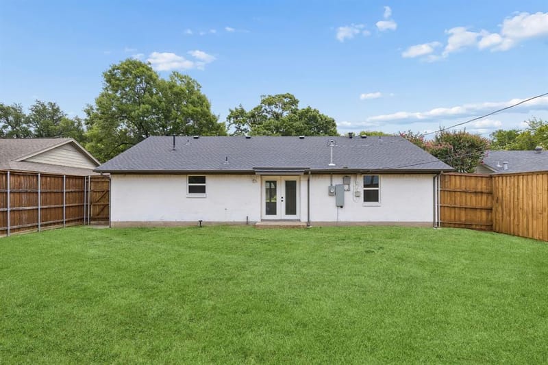8711 Hackney Lane, Dallas TX 75238 - Photo 35