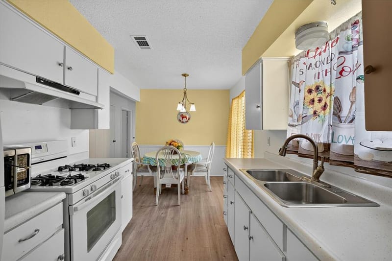 14413 Horseshoe Trail, Balch Springs TX 75180 - Photo 11