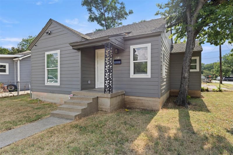 923 Hartsdale Drive, Dallas TX 75211 - Photo 3