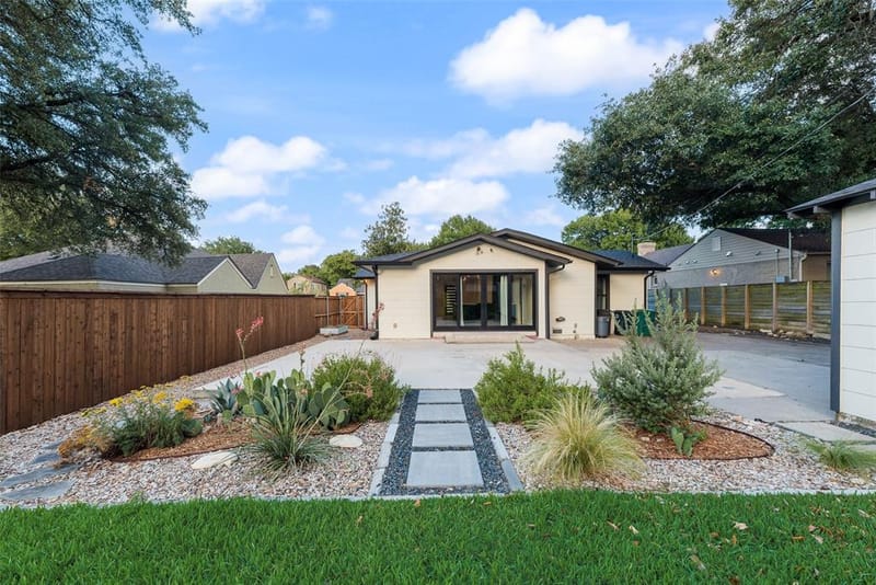 3016 6th Avenue, Fort Worth TX 76110 - Photo 23