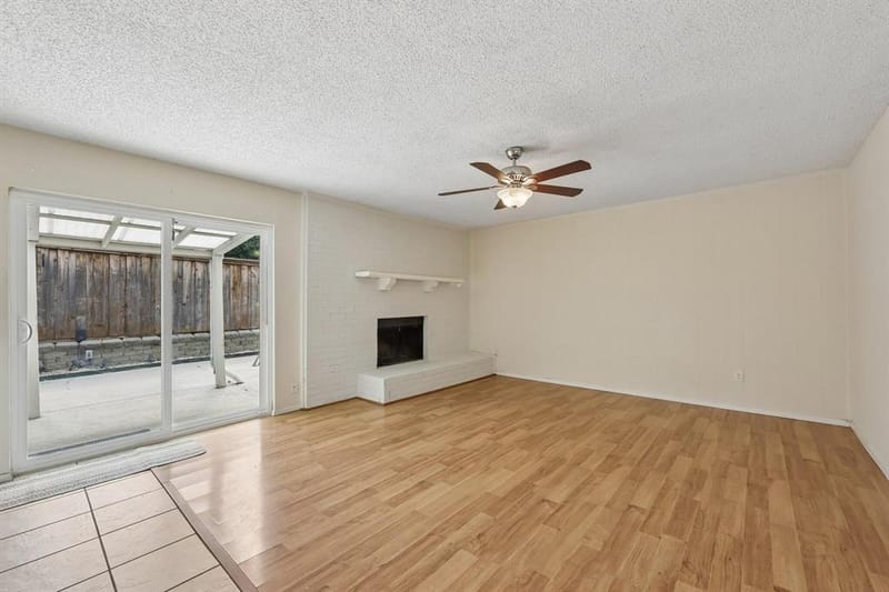 2604 Winding Creek Drive, Carrollton TX 75007 - Photo 18