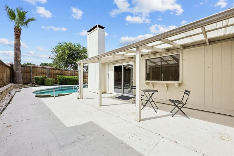 2604 Winding Creek Drive, Carrollton TX 75007 - Photo 21