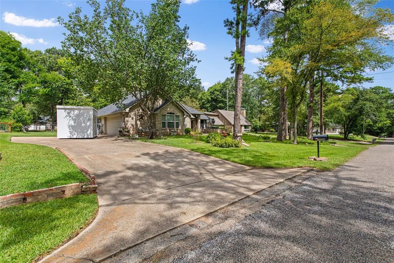 1340 Bridle Path, Lindale TX 75771 - Photo 3