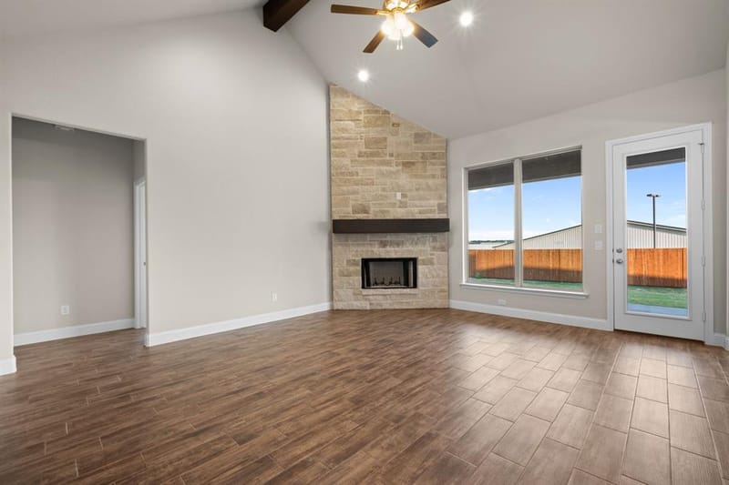 107 Hall Street, Glen Rose TX 76043 - Photo 6