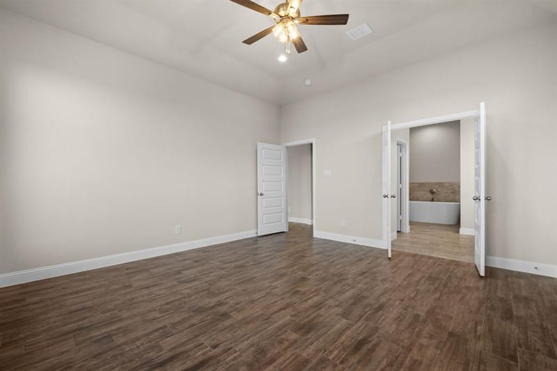 107 Hall Street, Glen Rose TX 76043 - Photo 18