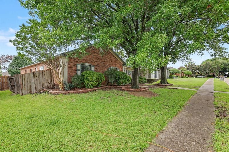 1008 Primrose Street, Mesquite TX 75149 - Photo 2