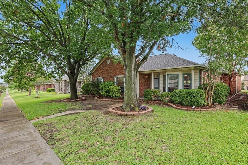 1008 Primrose Street, Mesquite TX 75149 - Photo 3