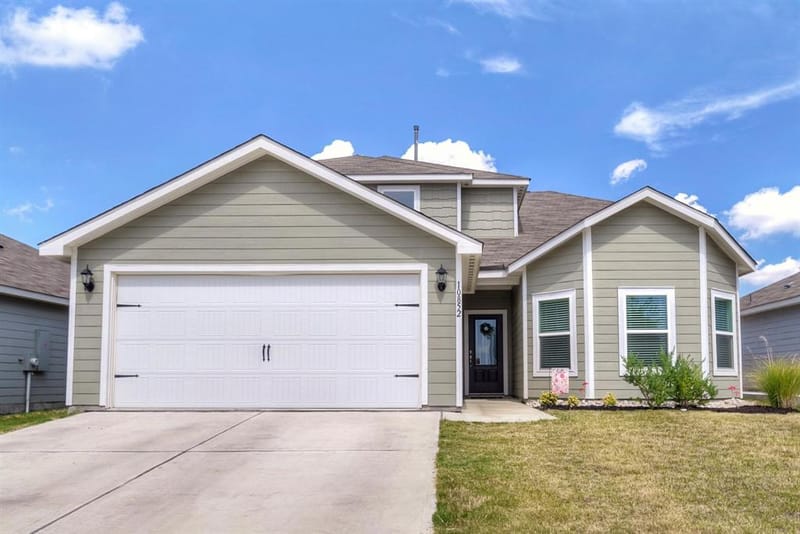 10852 Copper Hills Lane, Fort Worth TX 76108 - Photo 2