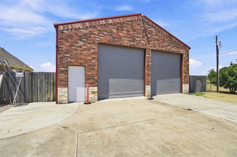 429 Rugged Drive, Red Oak TX 75154 - Photo 6