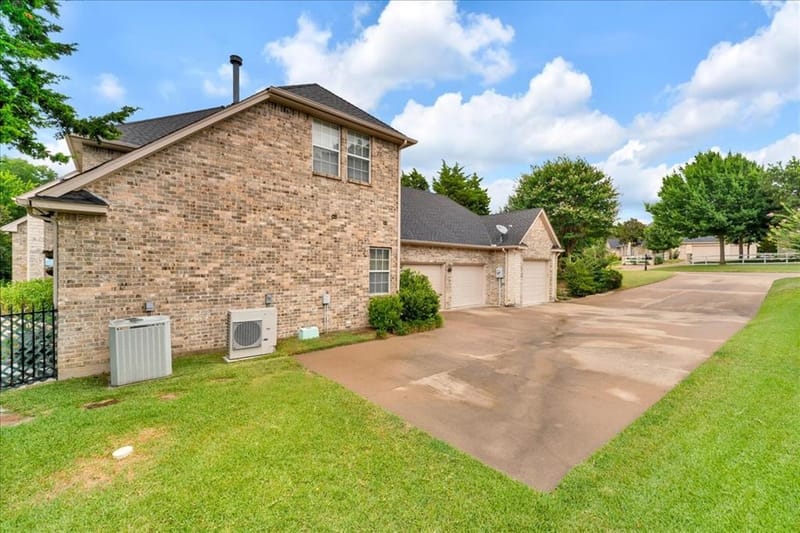 2201 Somerset, Midlothian TX 76065 - Photo 34