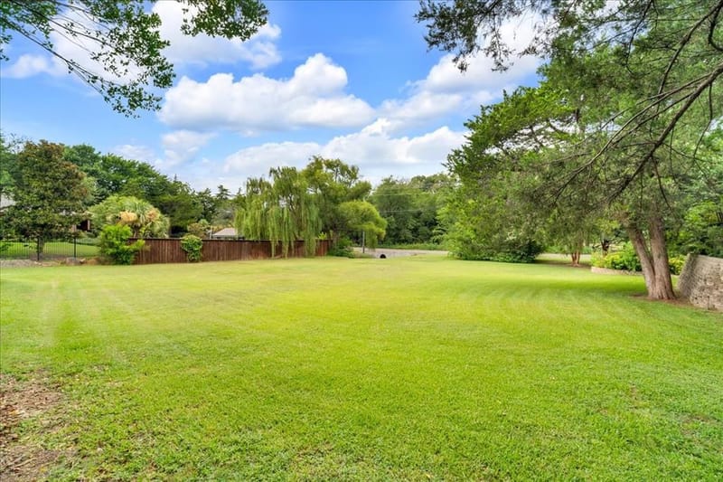 2201 Somerset, Midlothian TX 76065 - Photo 33