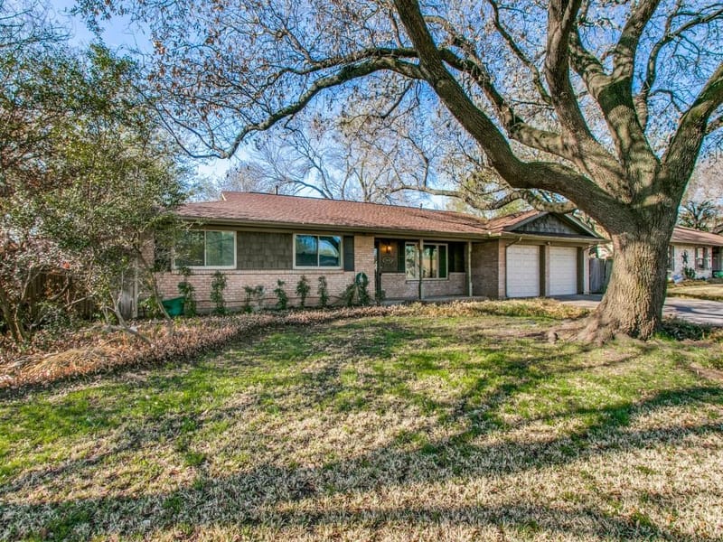 1315 Greenbriar Street, Denton TX 76201