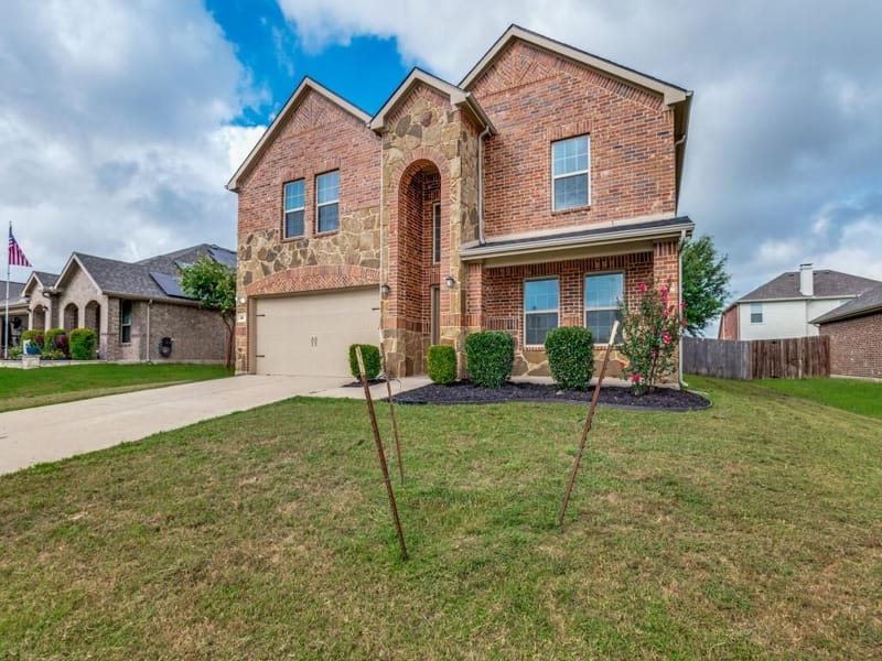 120 Rain Cloud Drive, Waxahachie TX 75165 - Photo 2