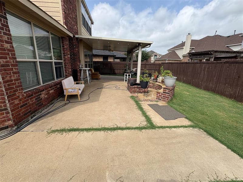 2756 Explorador, Grand Prairie TX 75054 - Photo 5
