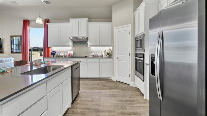 10397 SARASOTA Street, Grand Prairie TX 76065 - Photo 5