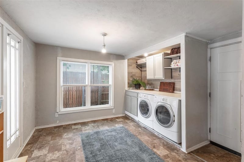 403 Walnut Street, Grandview TX 76050 - Photo 12