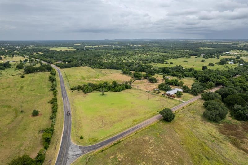 301 County Road 214, Hico TX 76457 - Photo 2