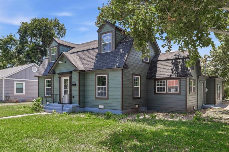 2201 Vincent Street, Brownwood TX 76801