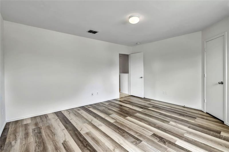 1301 Erin Court, Burleson TX 76028 - Photo 20