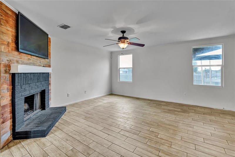 1301 Erin Court, Burleson TX 76028 - Photo 8