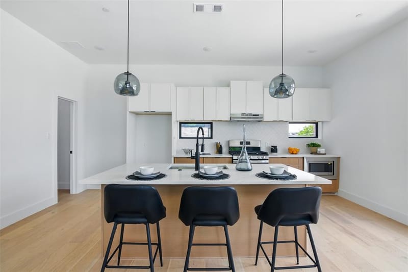 430 E 8th, Dallas TX 75203 - Photo 10