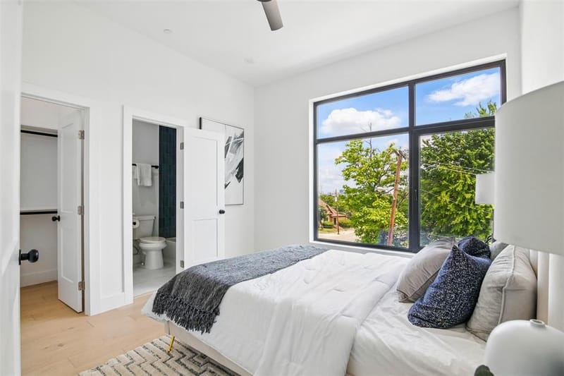 430 E 8th, Dallas TX 75203 - Photo 15