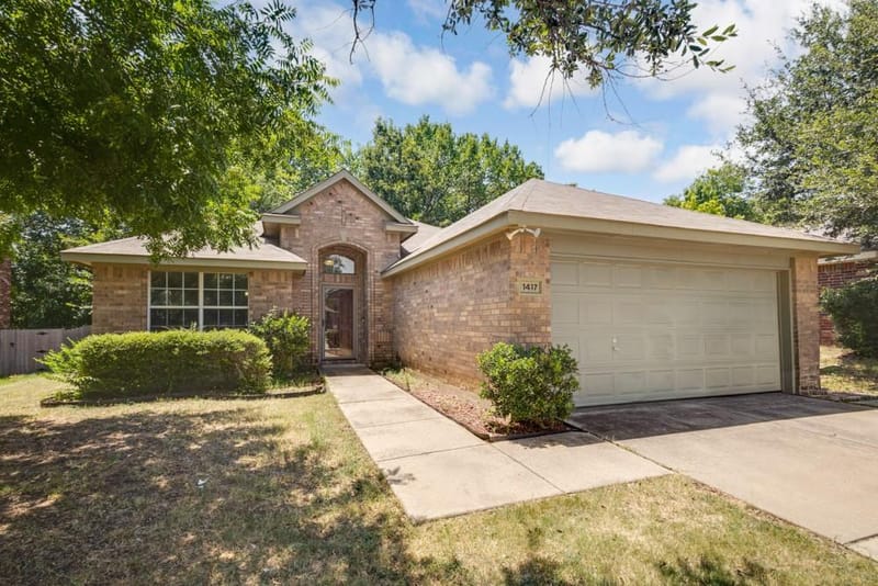 1417 Constantina Drive, Denton TX 76207 - Photo 2