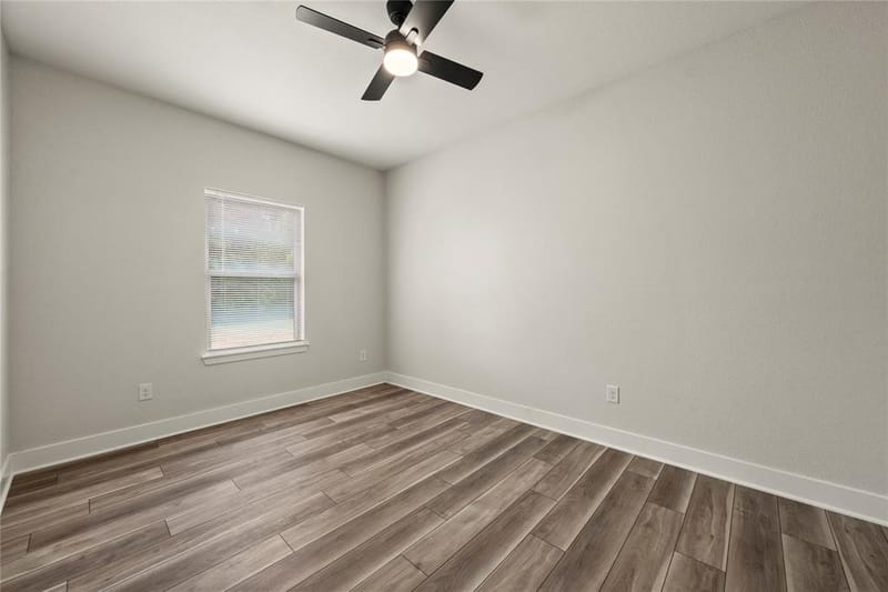 214 Rogers Street, McGregor TX 76657 - Photo 13