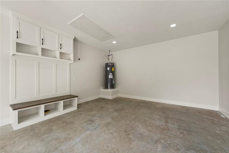 214 Rogers Street, McGregor TX 76657 - Photo 16