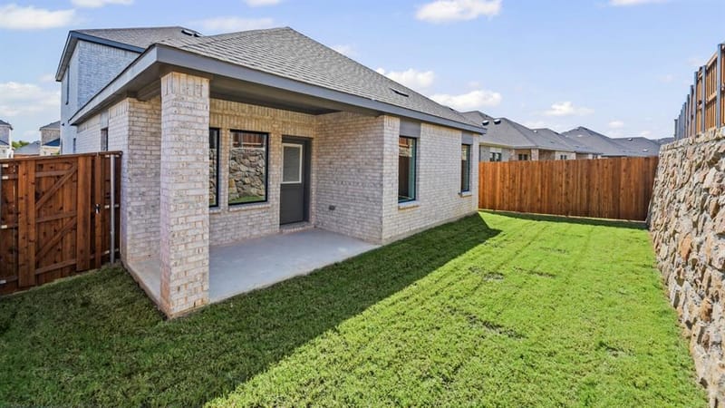 2024 Whispering Lane, Celina TX 75009 - Photo 4