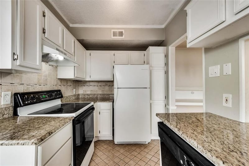 8750 Park Lane # 136, Dallas TX 75231 - Photo 10