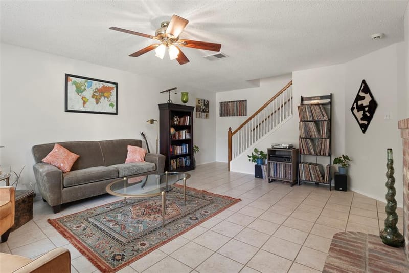 1428 Creekview Drive, Lewisville TX 75067 - Photo 6