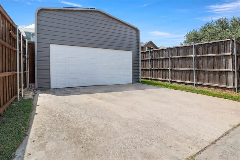 1428 Creekview Drive, Lewisville TX 75067 - Photo 24