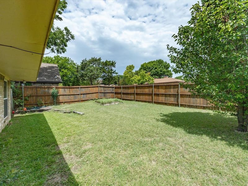 1327 Big Stone Gap Road, Duncanville TX 75137 - Photo 32