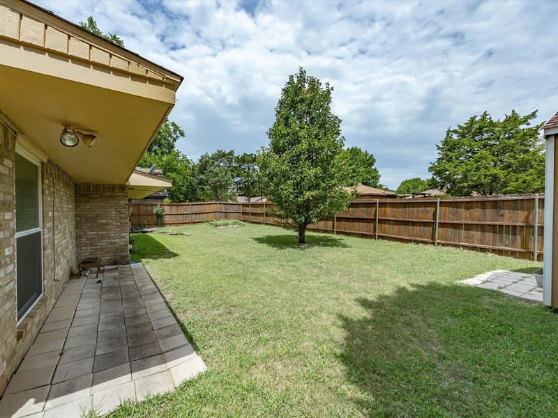 1327 Big Stone Gap Road, Duncanville TX 75137 - Photo 30
