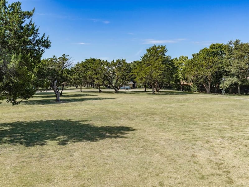 1327 Big Stone Gap Road, Duncanville TX 75137 - Photo 35