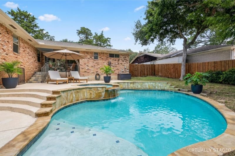 8324 Moorcroft Drive, Dallas TX 75228 - Photo 36