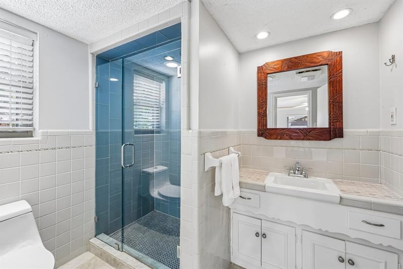 8324 Moorcroft Drive, Dallas TX 75228 - Photo 24