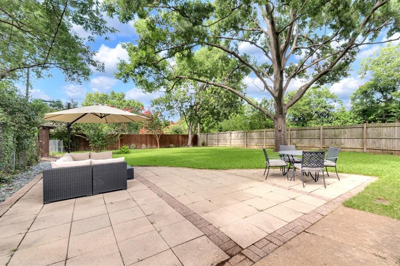 1815 Oates Drive, Dallas TX 75228 - Photo 4