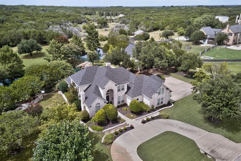 3406 Sundance Court, Granbury TX 76049 - Photo 3