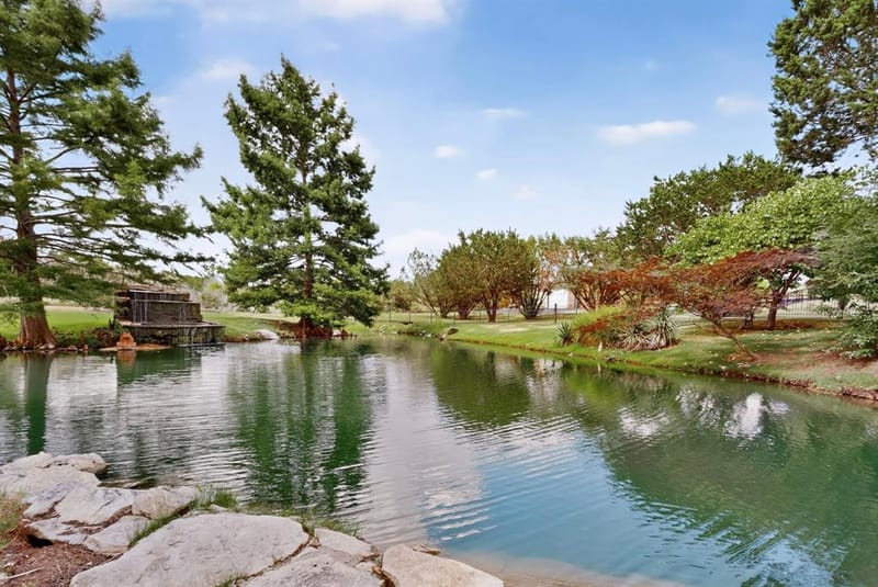 3406 Sundance Court, Granbury TX 76049 - Photo 9
