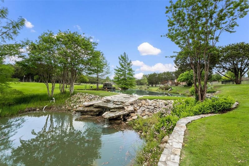 3406 Sundance Court, Granbury TX 76049 - Photo 11
