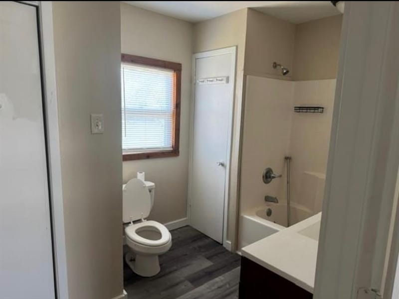 323 E Lloyd Street, Krum TX 76249 - Photo 6